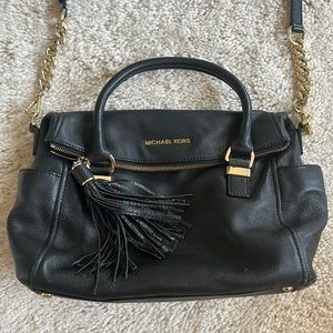 MICHAEL KORS Black Leather Bag Gold